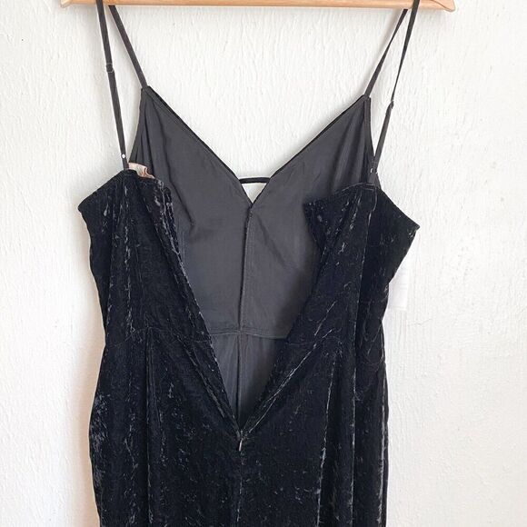 NWT ELLA MOSS WOMEN'S VELVET PLUNGING CAMI JUMPSUIT ROMPER BLACK LARGE WIDE LEG - Picture 9 of 12